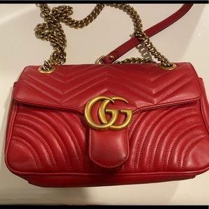 Cucci GG Marmont Medium shoulder bag